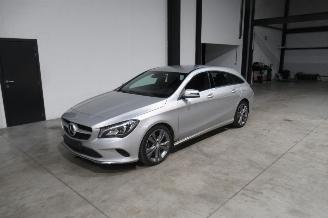 damaged passenger cars Mercedes Cla-klasse SHOOTING BRAKE 2017/2