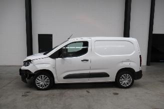 Peugeot Partner CAMIONETTE picture 2