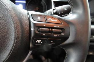 Kia Stonic SEDAN picture 19