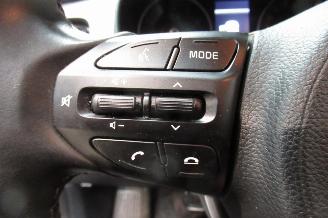 Kia Stonic SEDAN picture 18