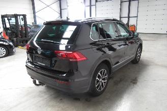 Volkswagen Tiguan COMFORTLINE picture 5
