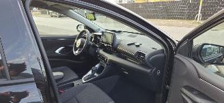 Toyota Yaris 1.5 Hybride* Automaat*Navigatie*touchscreen*LED*HeadUp*Camera* picture 8