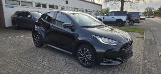 Toyota Yaris 1.5 Hybride* Automaat*Navigatie*touchscreen*LED*HeadUp*Camera* picture 6