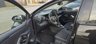 Toyota Yaris 1.5 Hybride* Automaat*Navigatie*touchscreen*LED*HeadUp*Camera* picture 10