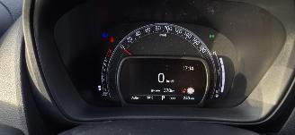 Toyota Aygo X Play*1.0L*Automaat*Ambiente*Navigatie*DAB*Camera picture 17