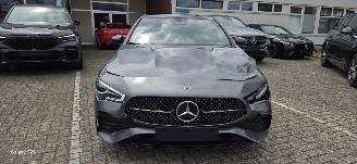 Mercedes Cla-klasse 180i picture 2