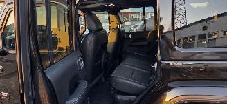 Jeep Wrangler Plug-In Hybrid picture 13