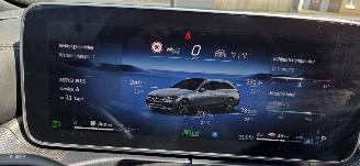 Mercedes C-klasse 300e AMG*Panoramaschuifdak*360 Camera*HeadUp*MultiBeamLED*Ambiente*Nightvision*Soundsystem*distronic* picture 28