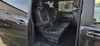 Mercedes V-klasse 300 Avandgarde Lang*9 persoons*AWD*Automaat*360 Camera*Ambiente*Navigatie*Nightvision*LaserLED*Trekhaak* picture 9