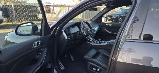 BMW X5 40i M Sport Xdrive*Ambiente*LED*HeadUp*Stoelen Leer/ Memory*ShadowLine*Live Cockpit*AppleCarplay*Parkeer Plus*Sound*Display Key picture 18