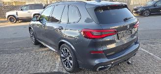 BMW X5 40i M Sport Xdrive*Ambiente*LED*HeadUp*Stoelen Leer/ Memory*ShadowLine*Live Cockpit*AppleCarplay*Parkeer Plus*Sound*Display Key picture 14