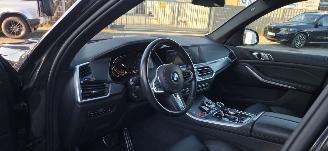 BMW X5 40i M Sport Xdrive*Ambiente*LED*HeadUp*Stoelen Leer/ Memory*ShadowLine*Live Cockpit*AppleCarplay*Parkeer Plus*Sound*Display Key picture 19