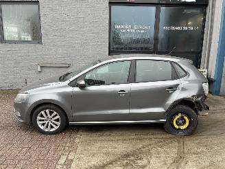 damaged passenger cars Volkswagen Polo VW POLO 1.4TDI 2016 2016/12