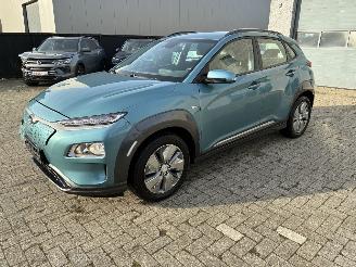 krockskadad bil auto Hyundai Kona HYUNDAI KONA 2021 ELEK 2021/10