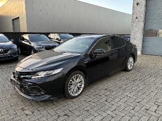 Vaurioauto  passenger cars Toyota Camry TOYOTA CAMRY HYBRID 2019 2019/12