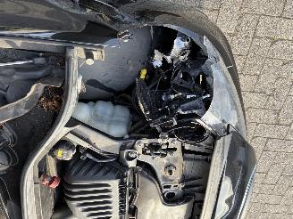 BMW 2-serie BMW 218d xDrive 2016 picture 8