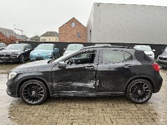 Mercedes GLA MERCEDES GLA200d AMG 2019 picture 2
