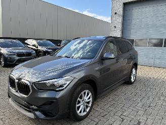 krockskadad bil auto BMW X1 BMW X1 sDrive 16d 2020 2020/10