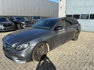 Voiture accidenté Mercedes E-klasse MERCEDES E220d AMG 2018 2018/7
