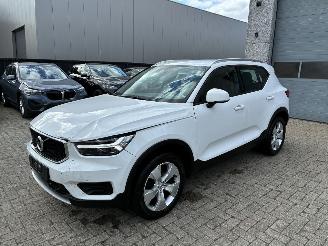 Damaged car Volvo XC40 VOLVO XC40 2.0D 2018 2018/9