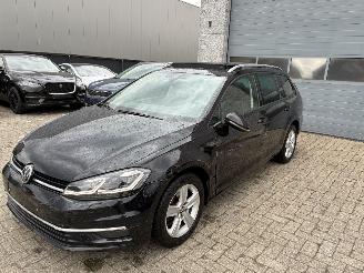 Unfallwagen Volkswagen Golf VW GOLF 7 1.6TDI DSG 2018 2018/7