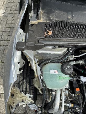 Peugeot 208 PEUGEOT e208 2022 picture 12