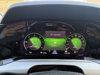 Volkswagen Golf VW GOLF 8 2.0TDI 2021 picture 17