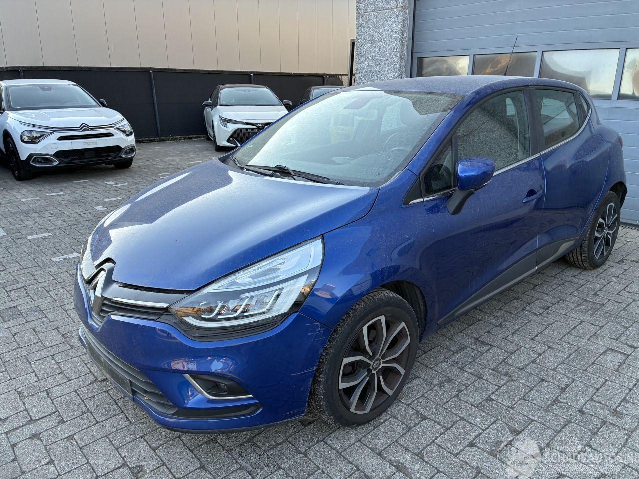 Renault Clio RENAULT CLIO 1.2I AUTOMAAT 2017
