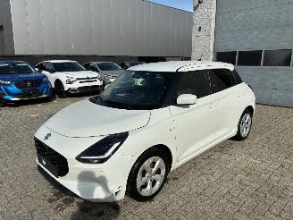 krockskadad bil auto Suzuki Swift SUZUKI SWIFT 1.2I AUTOMAAT 2025 2025/8