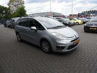 Damaged car Citroën C4 GRAND PICASSO1.6 THP Tendance AUT 7P 2011/1