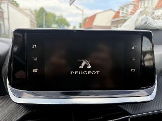 Peugeot 208 .2 PureTech Active picture 15