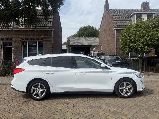 Ford Focus Turnier cool & connect 1.5 picture 8