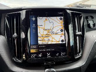 Volvo Xc-60 2.0 T8 R DESIGN AWD picture 20