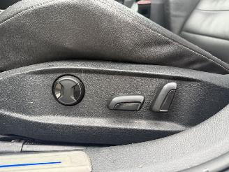 Volkswagen Golf 1.4 TSI GTE PANO AUTOMAAT picture 17