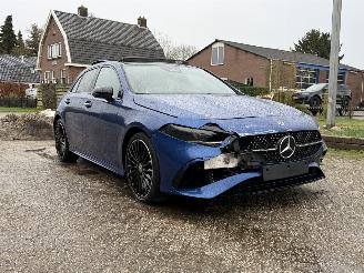 Mercedes A-klasse A200 nieuwe model AMG PANO SFEER picture 3