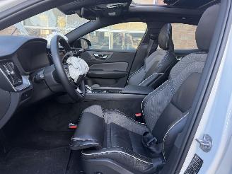 Volvo S-60 2.0 B4 Dark Edition R NAP!! picture 15