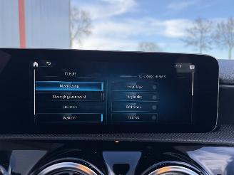 Mercedes A-klasse A180d AMG SFEER AUTOMAAT picture 12