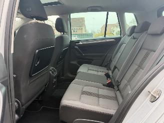 Volkswagen Golf Sportsvan 1.6 TDI AUTOMAAT EURO 6 picture 22