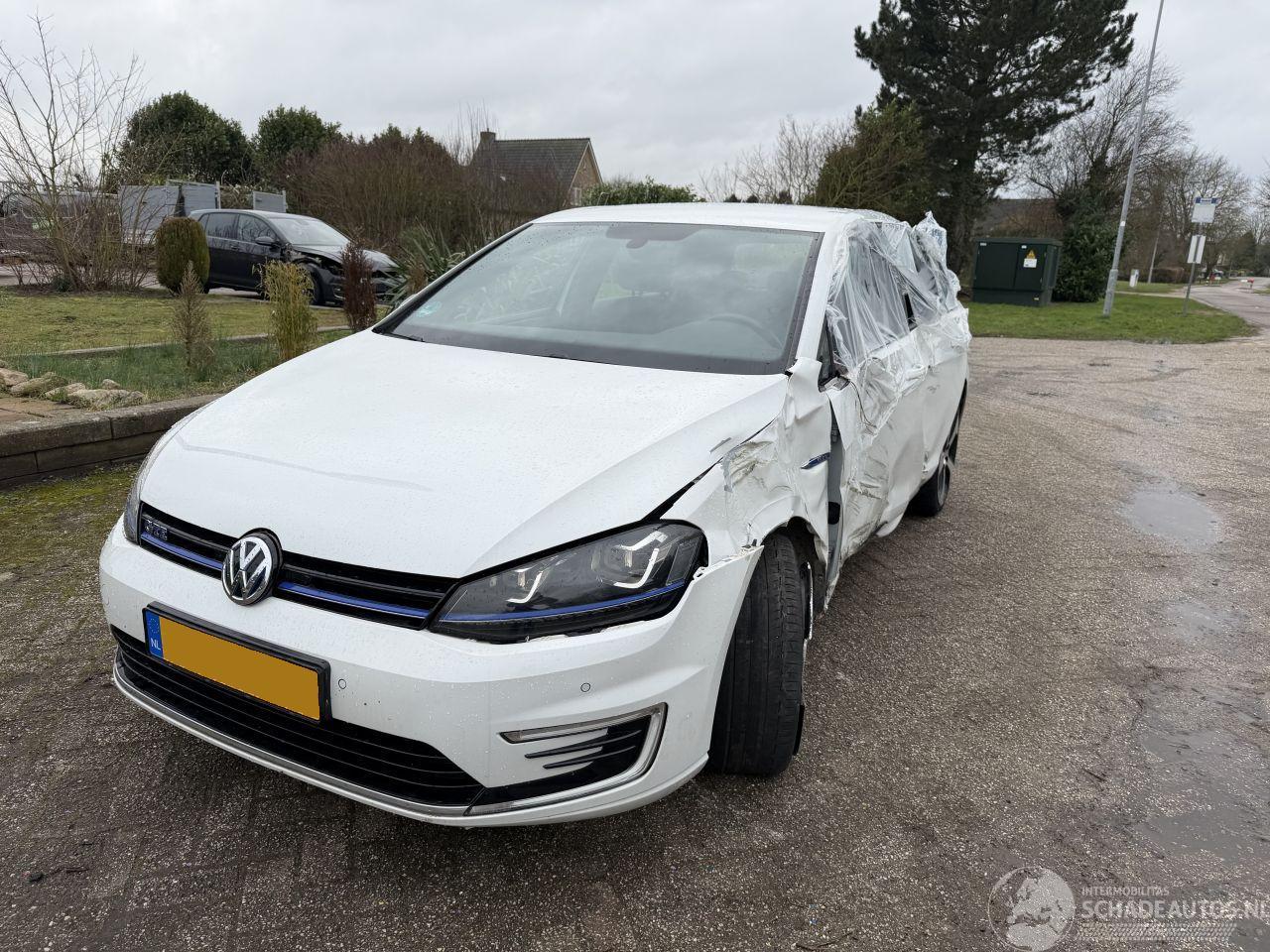 Volkswagen Golf 1.4 TSI GTE AUTOMAAT