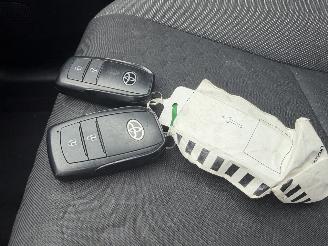 Toyota Yaris 1.5 Hybrid Dynamic AUTOMAAT NAP picture 27