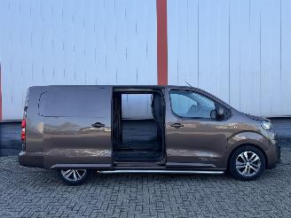 Peugeot Expert 231L 2.0 BlueHDI 180 Premium Pack picture 10