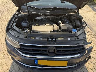 Volkswagen Tiguan 1.5 TSI Life Business AUTOMAAT picture 18