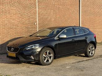 Volvo V-40 2.0 D2 R Design picture 10
