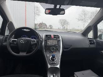 Toyota Auris 1.8 Full Hybrid Dynamic NAP picture 17