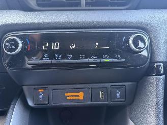 Toyota Yaris YARIS HYBRID 1.5 67KW AUTOMAAT picture 21