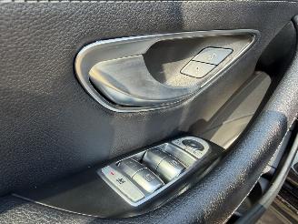 Mercedes E-klasse 300de 4 Matic AMG PANO picture 14