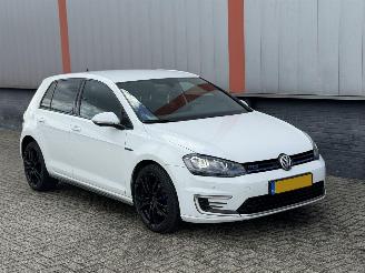 Volkswagen Golf 1.4 TSI GTE DSG picture 2