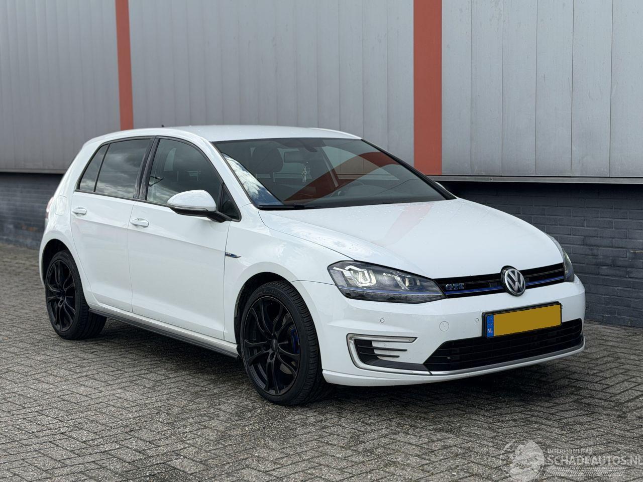 Volkswagen Golf 1.4 TSI GTE DSG
