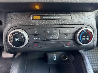 Ford Focus Turnier cool & connect 1.5 picture 15