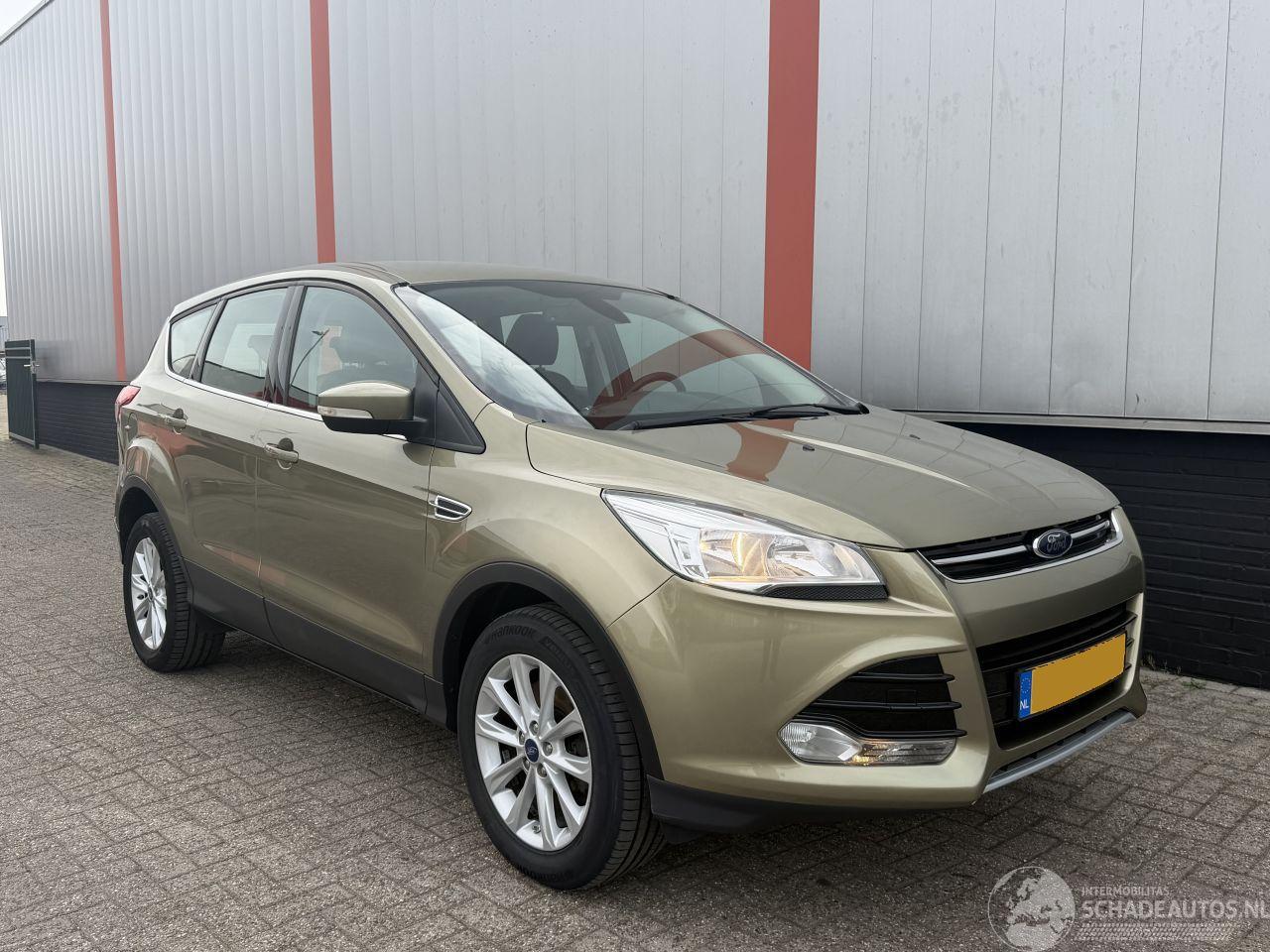 Ford Kuga 1.5 Titanium 4WD AUTOMAAT